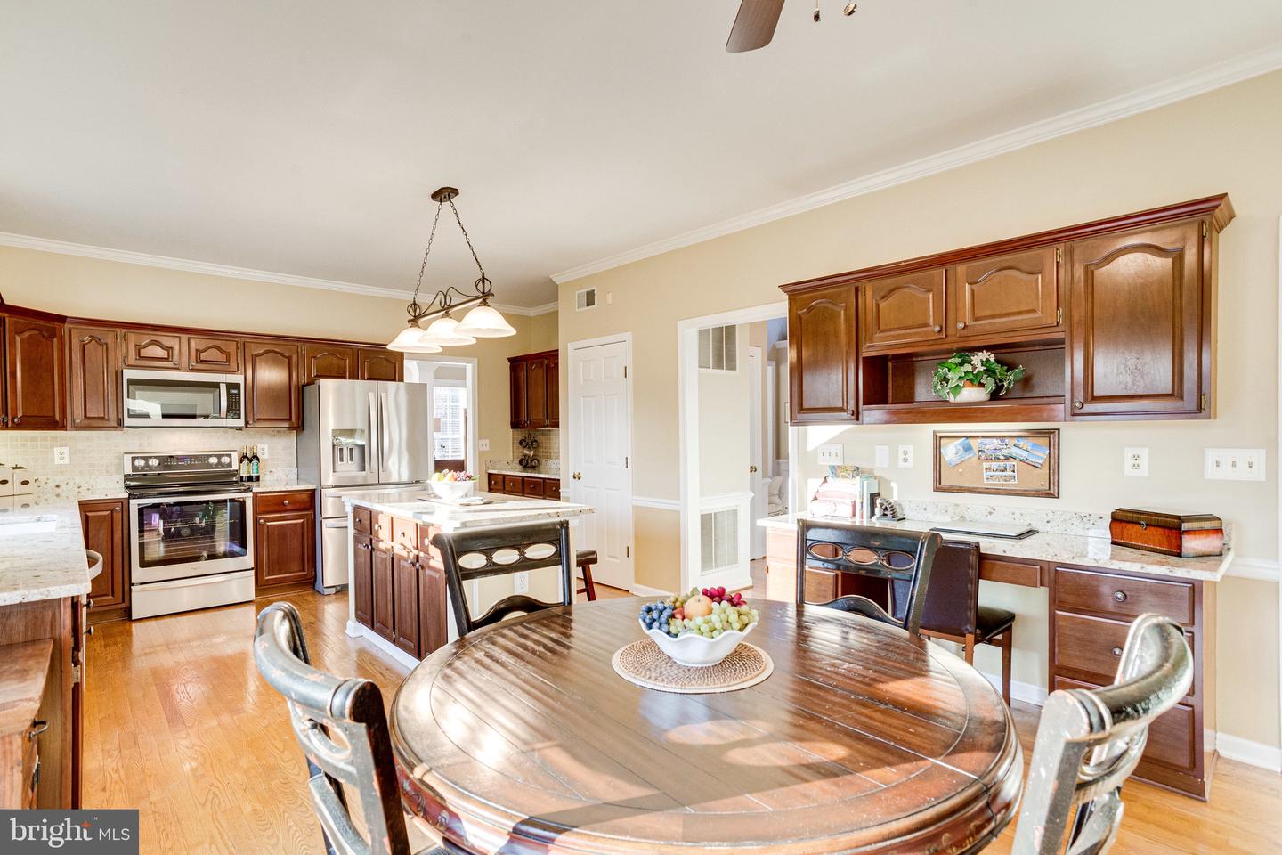 3000 Northern Dancer ROAD