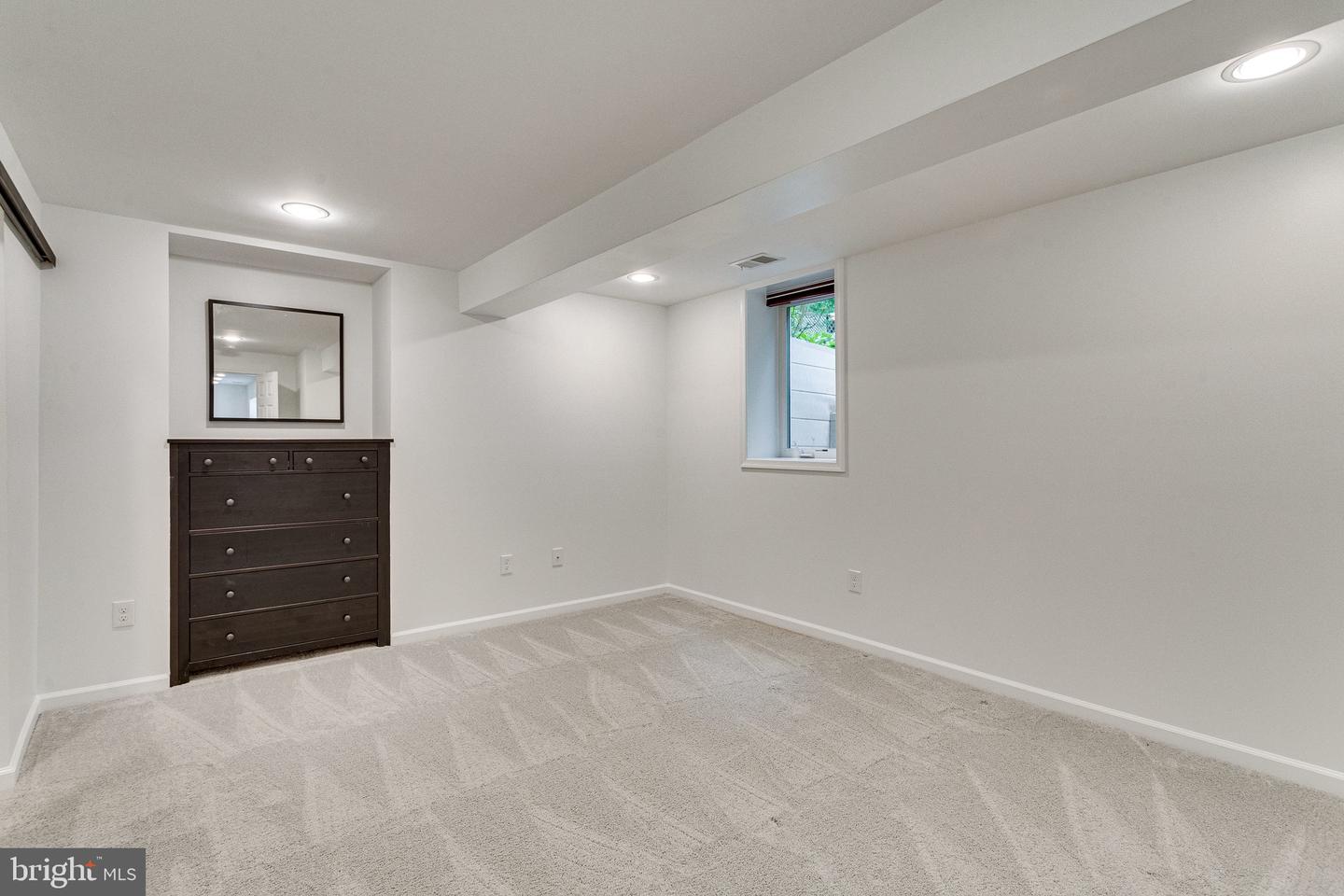 7609 Alloway LANE