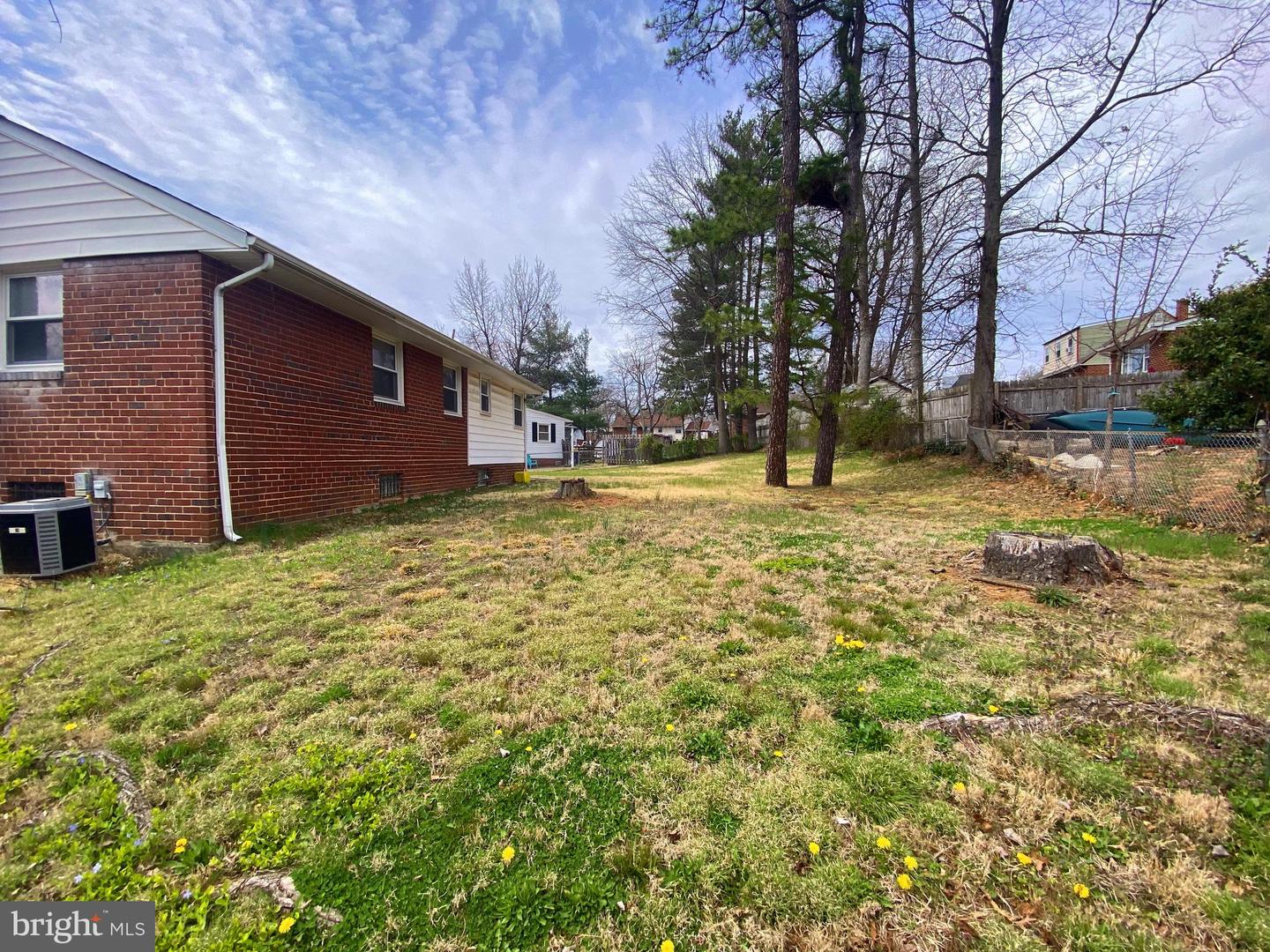 6512 Quentin COURT
