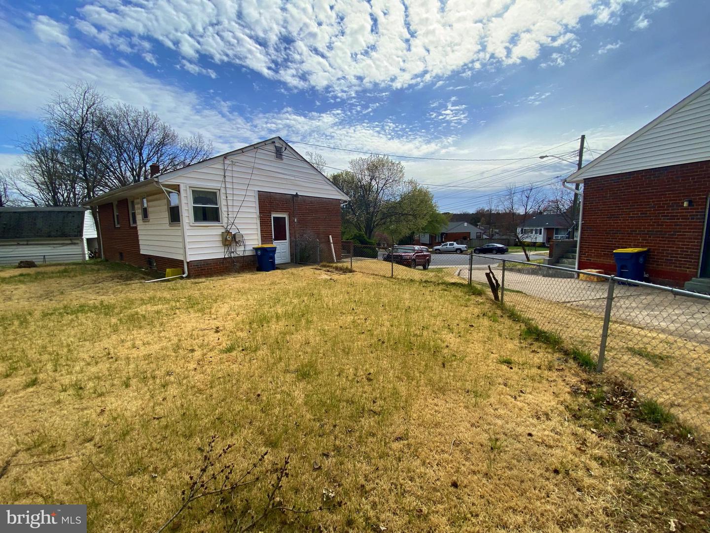 6512 Quentin COURT