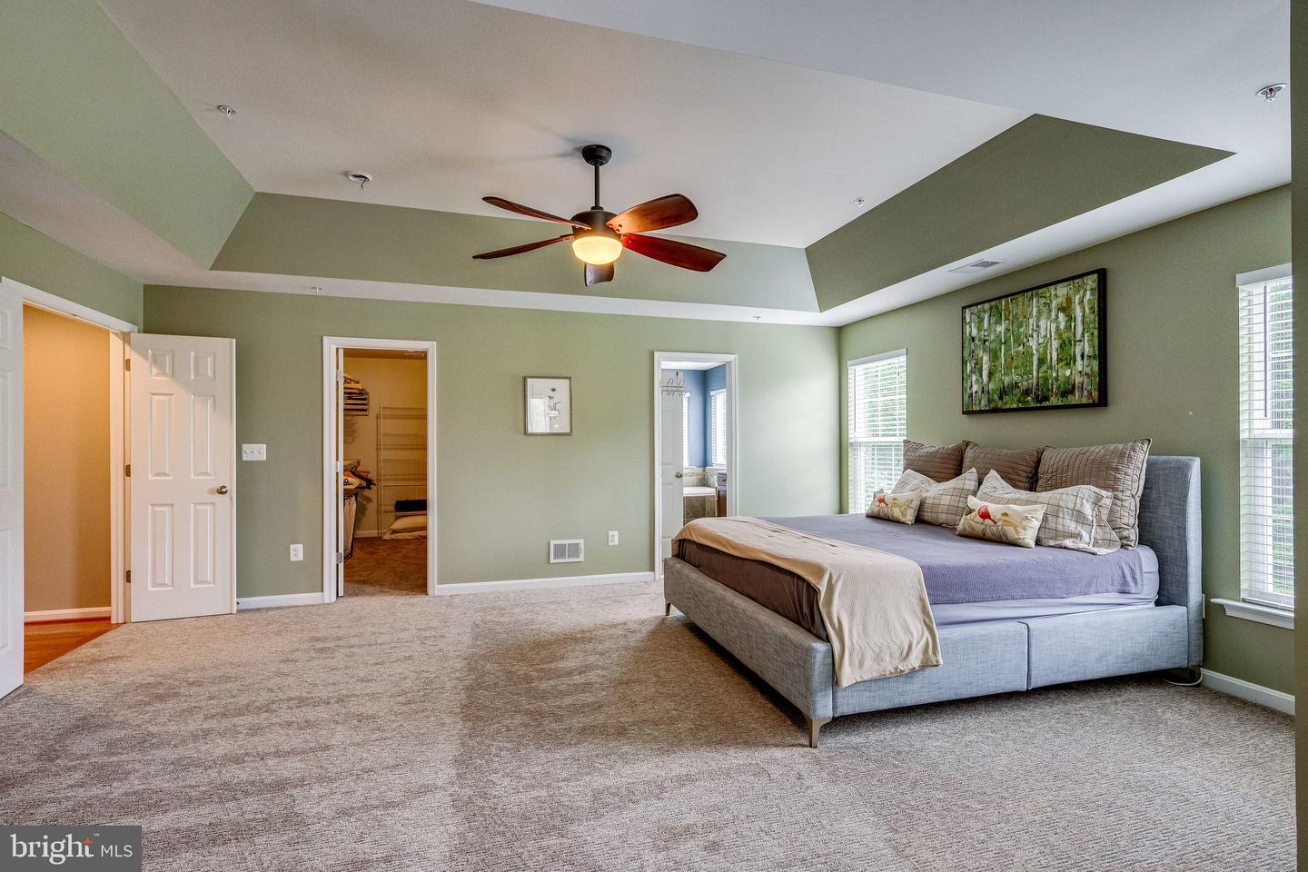 8800 Nancy LANE