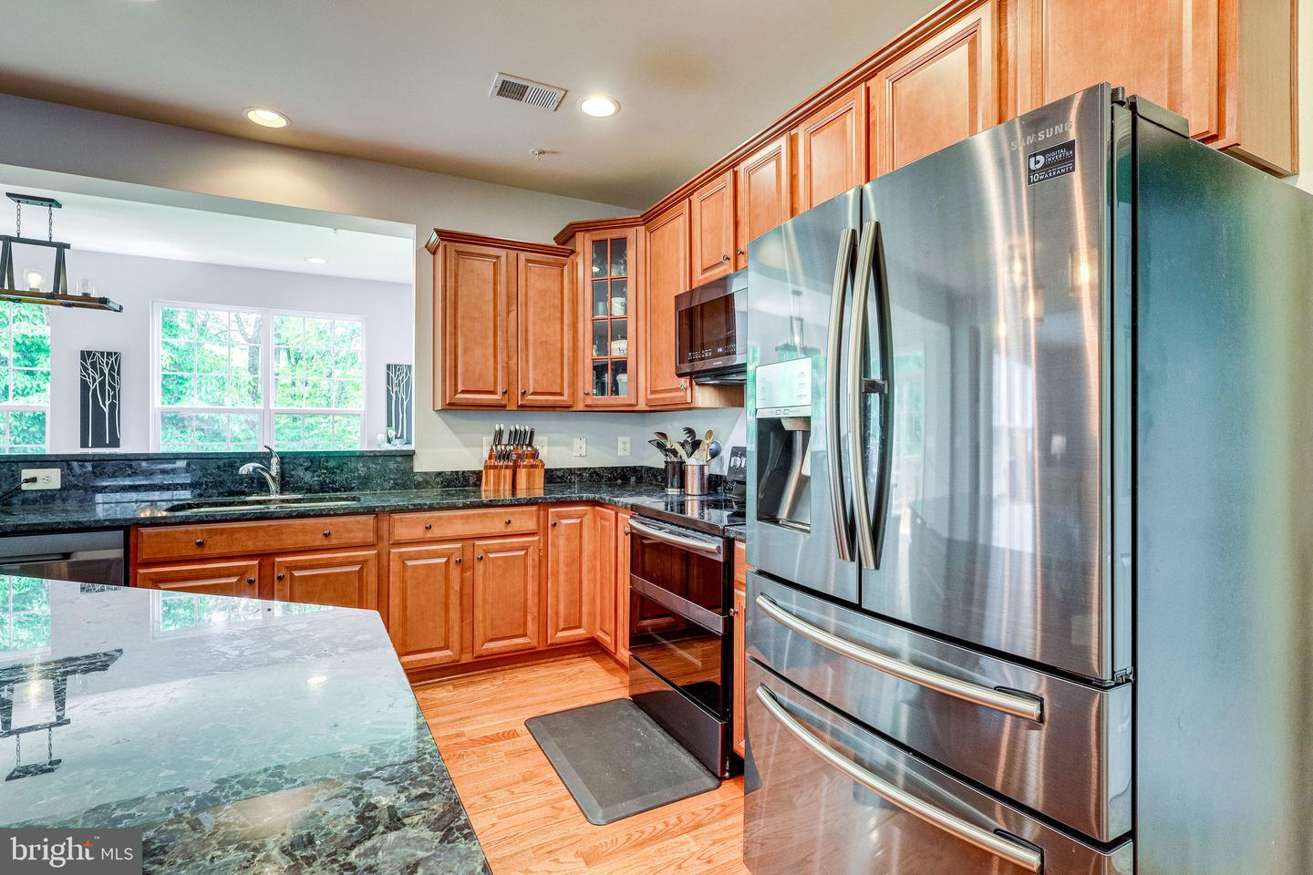 8800 Nancy LANE