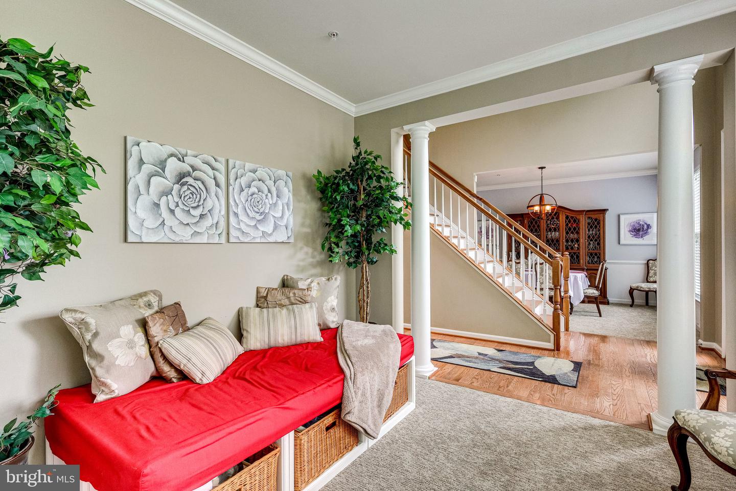 8800 Nancy LANE