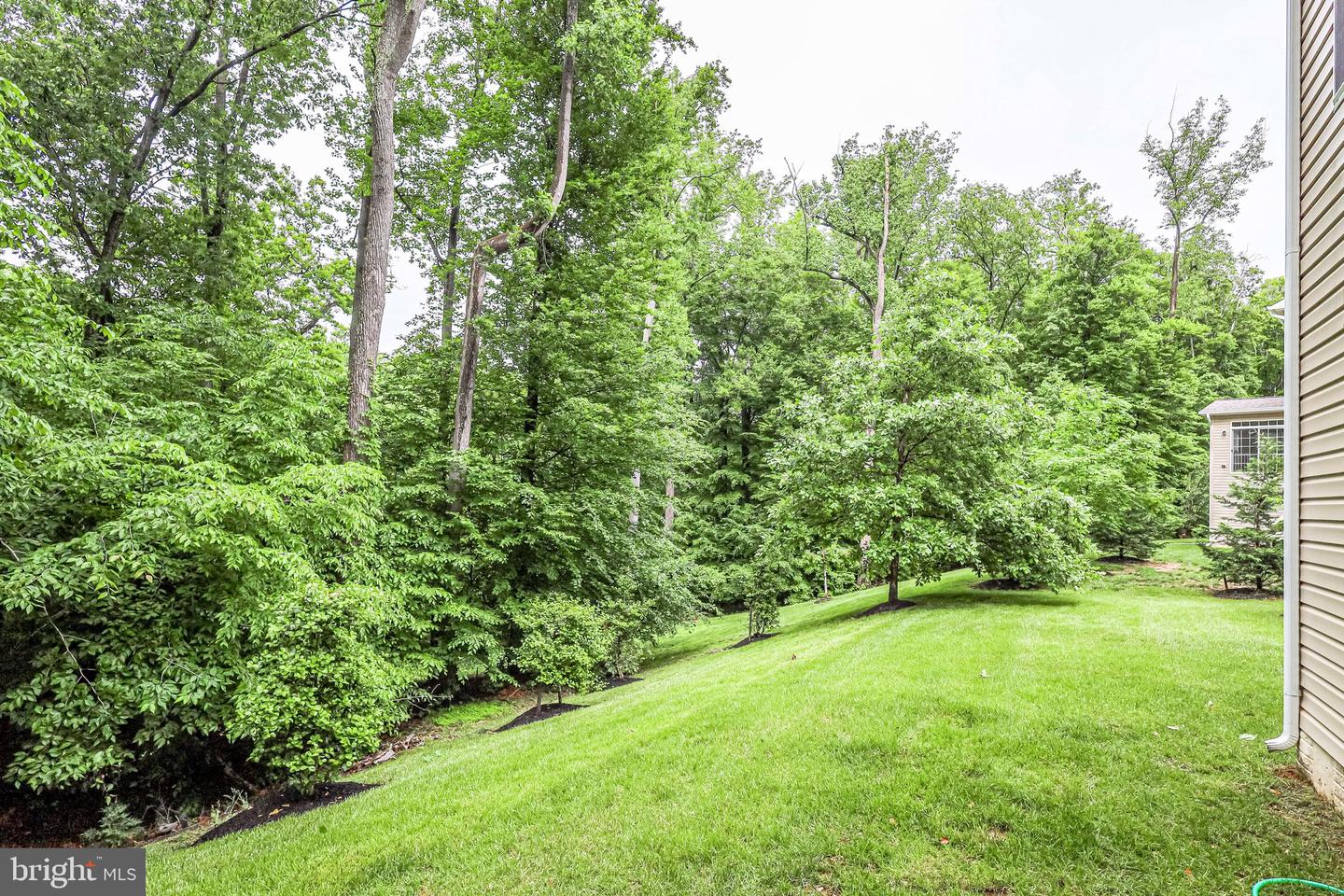 8800 Nancy LANE