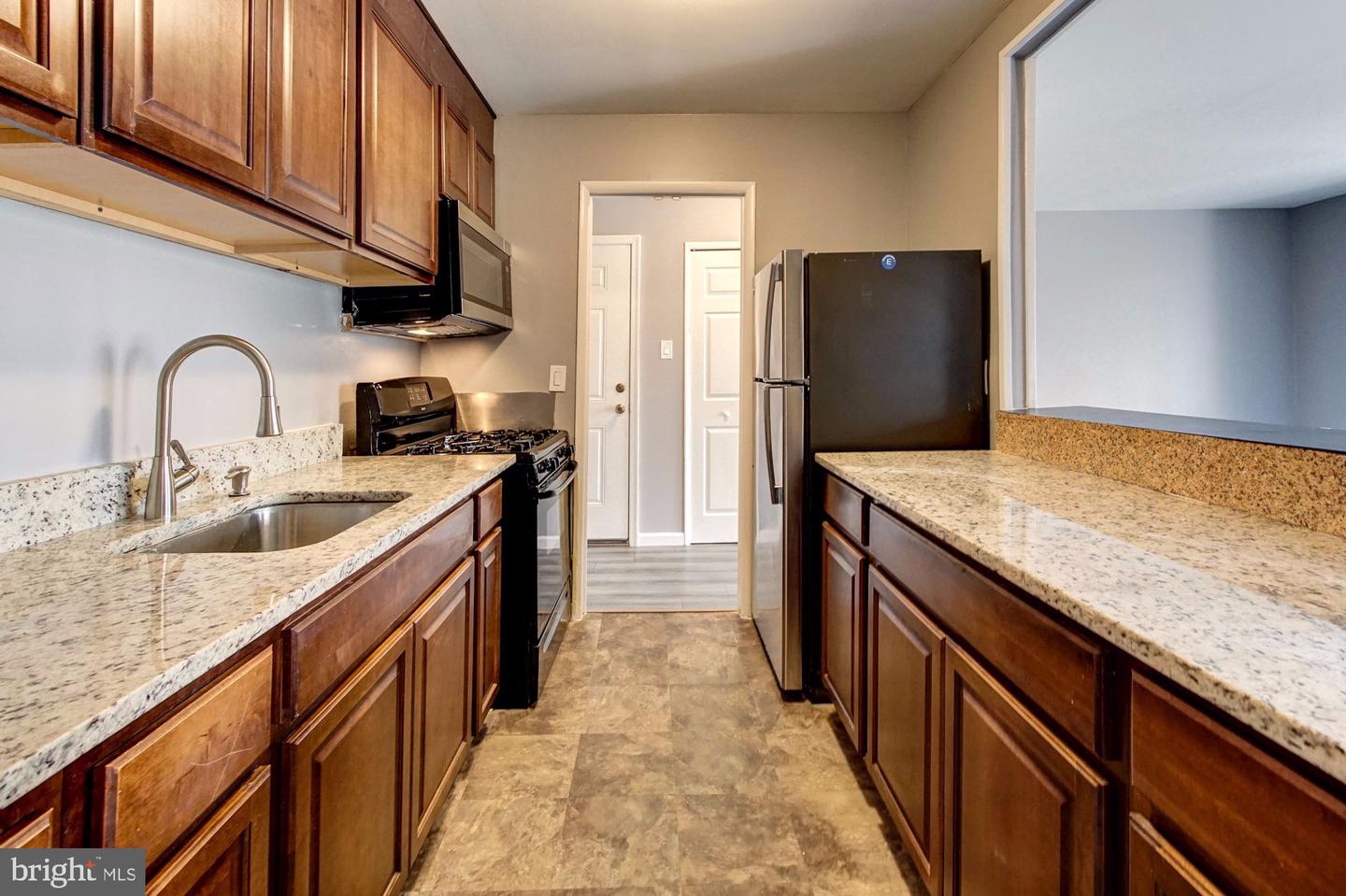 582 Wilson Bridge DRIVE Unit: 6783D