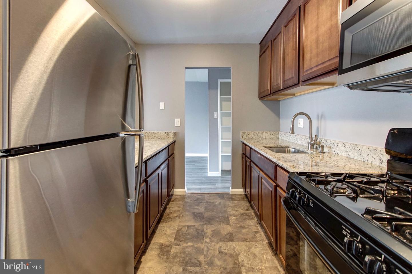 582 Wilson Bridge DRIVE Unit: 6783D