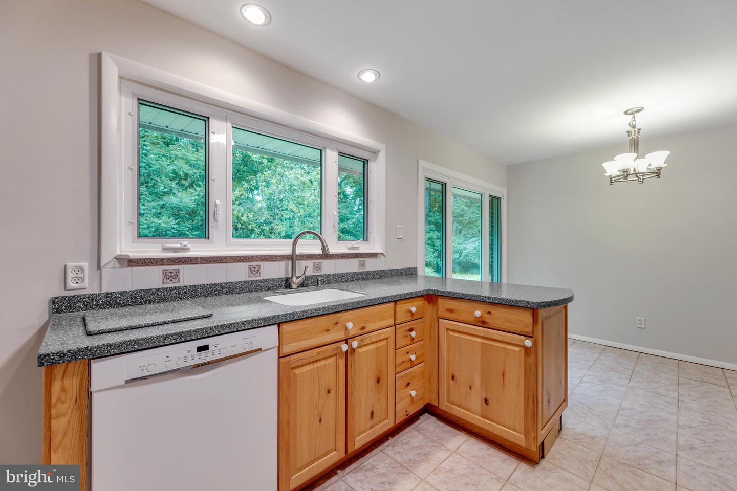 7105 Muir DRIVE