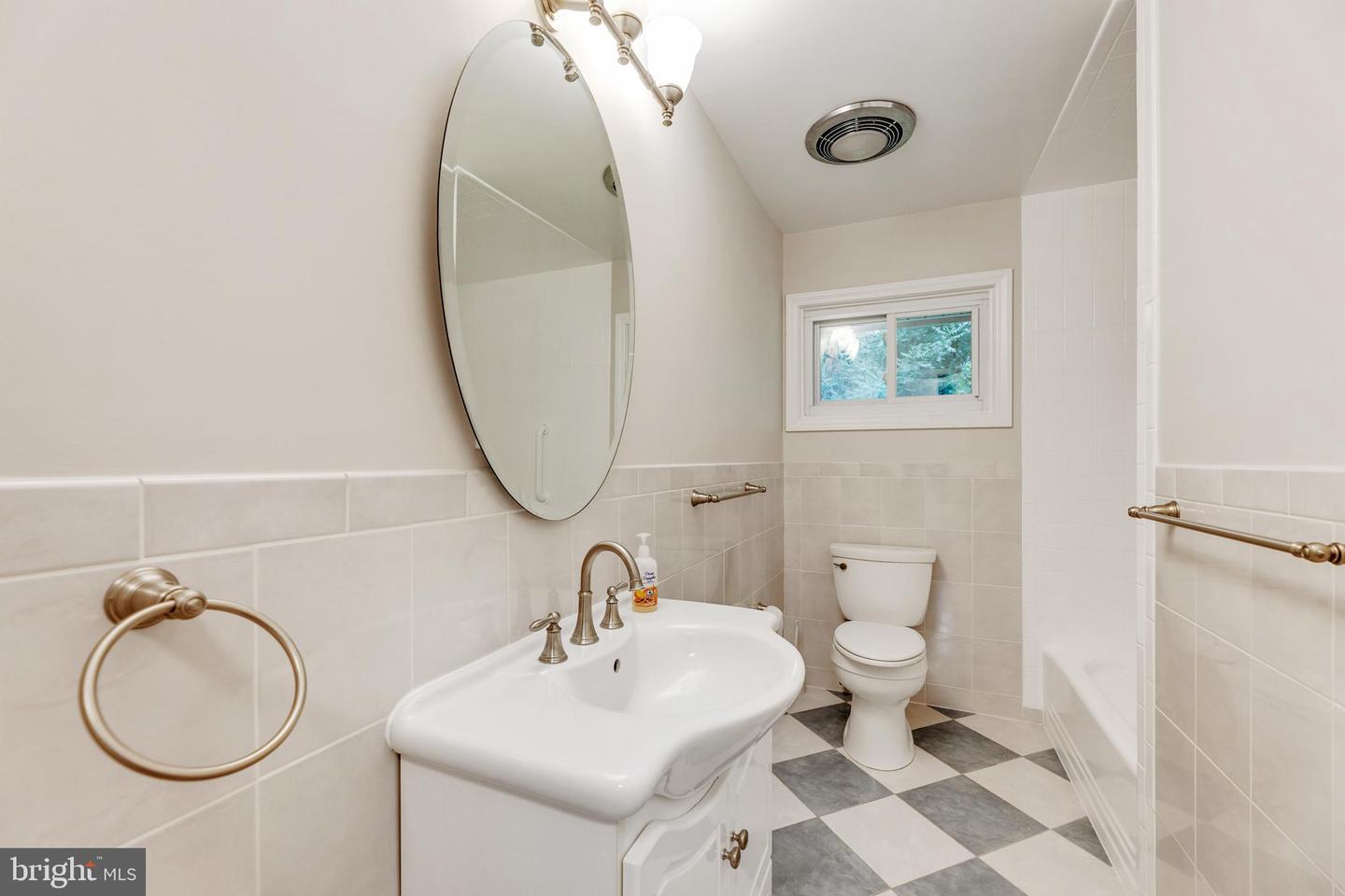 7105 Muir DRIVE