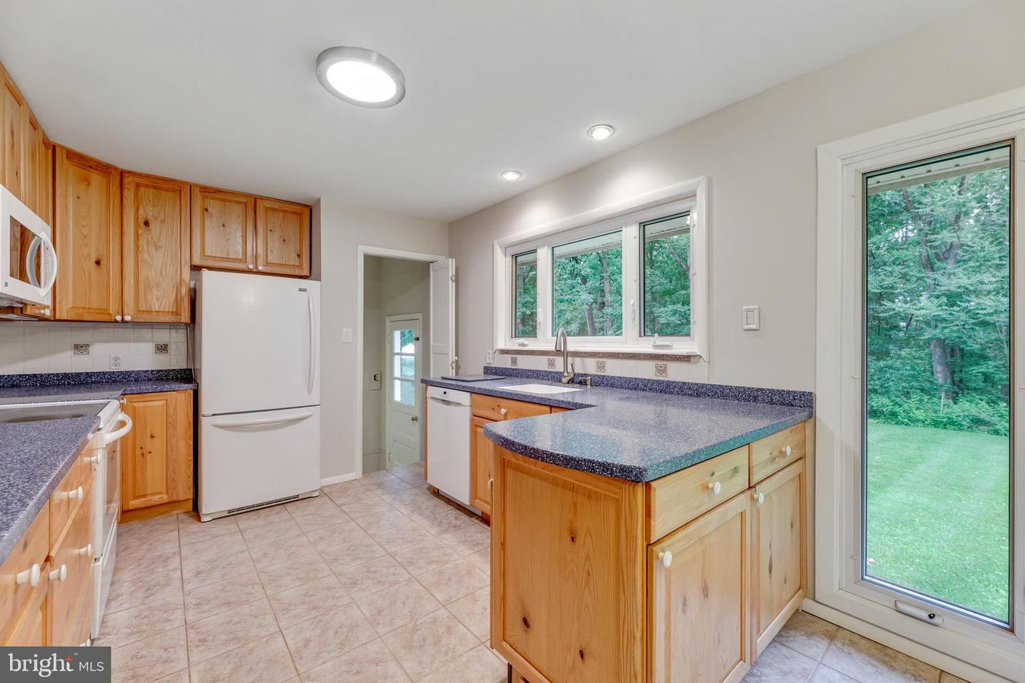 7105 Muir DRIVE