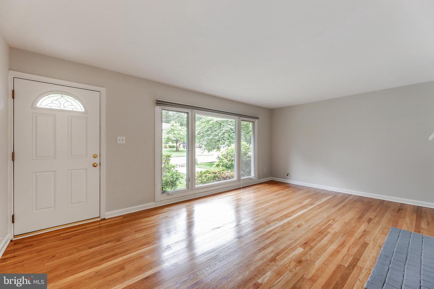 7105 Muir DRIVE