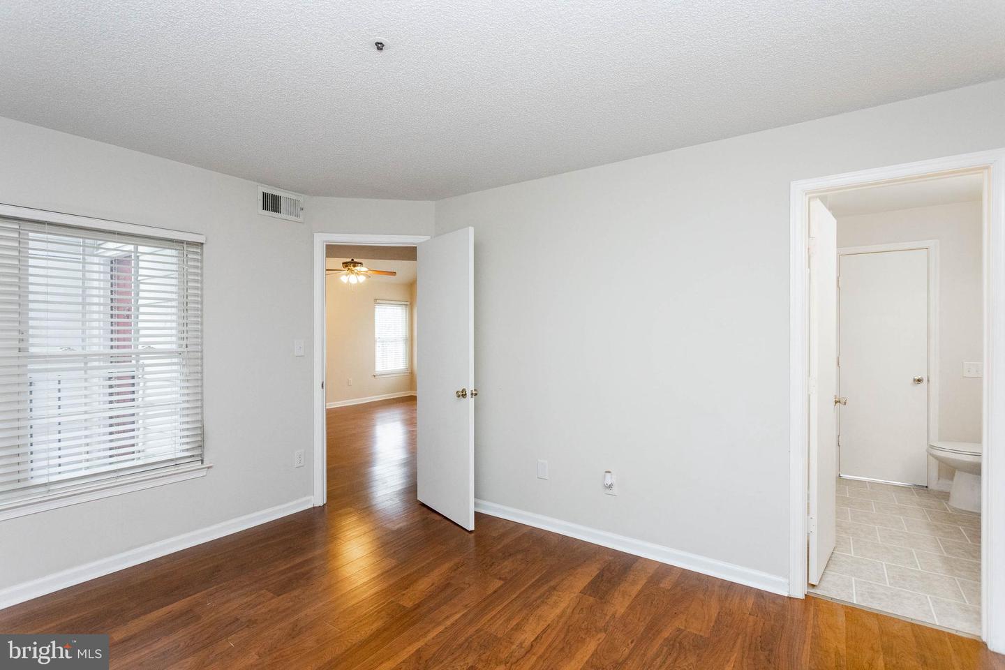 15829 Easthaven COURT Unit: 103