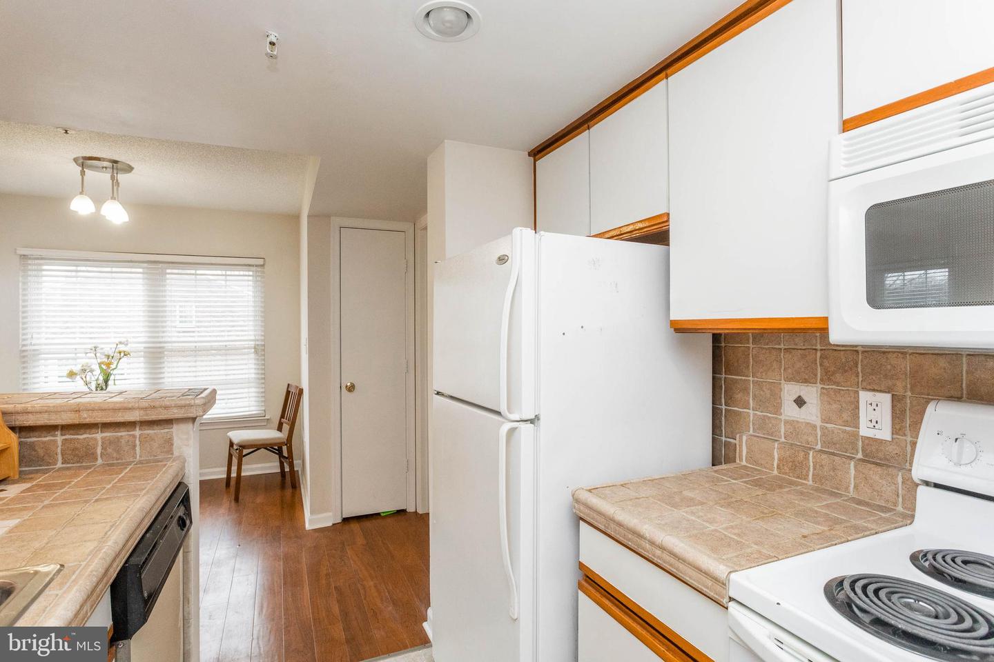 15829 Easthaven COURT Unit: 103