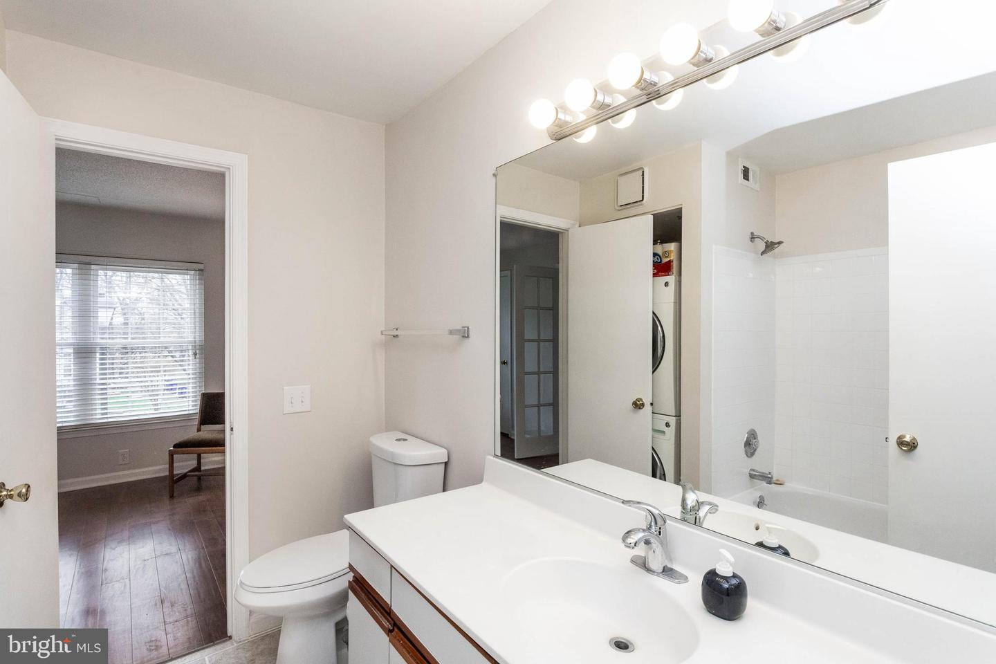 15829 Easthaven COURT Unit: 103