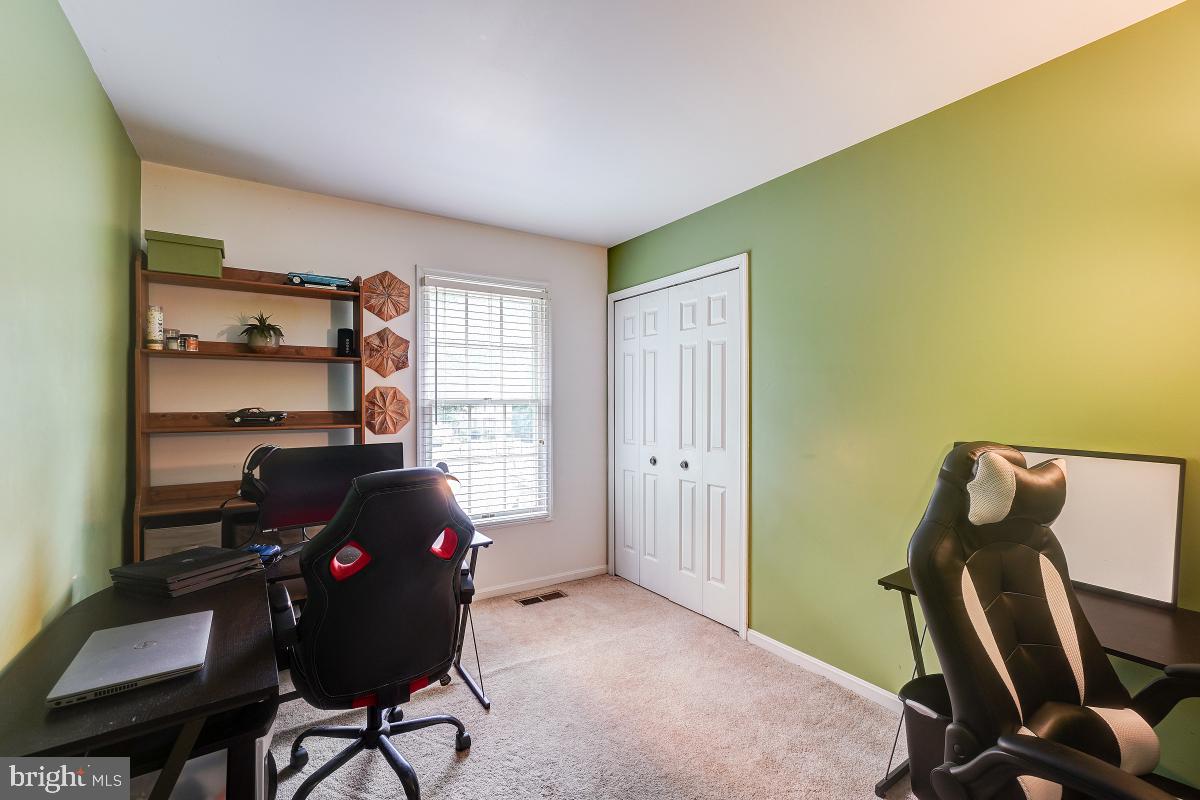 15409 Pine Tree COURT