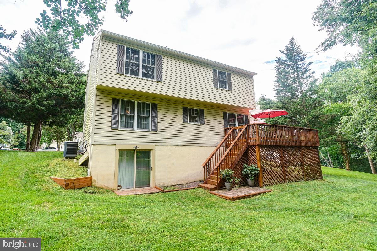 15409 Pine Tree COURT