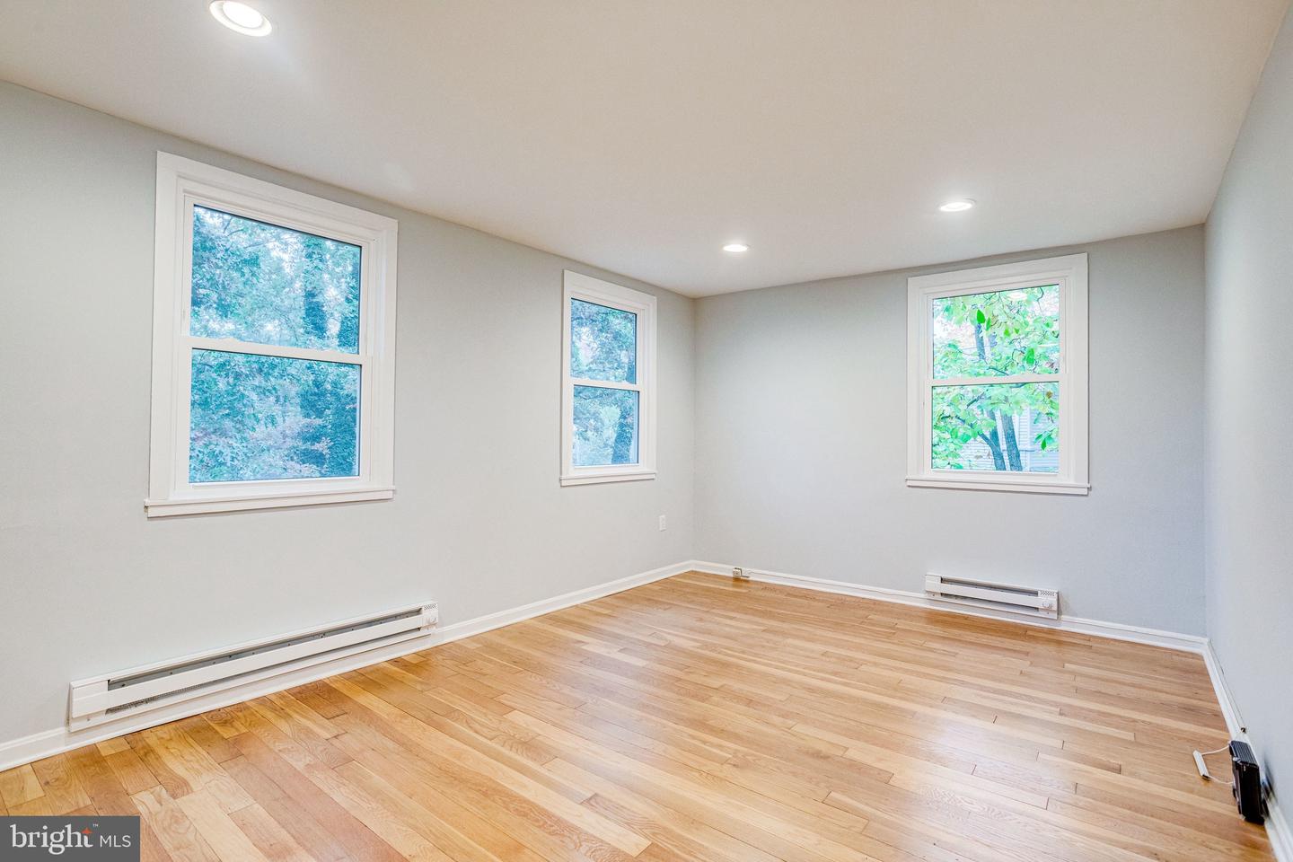 4 Plateau PLACE