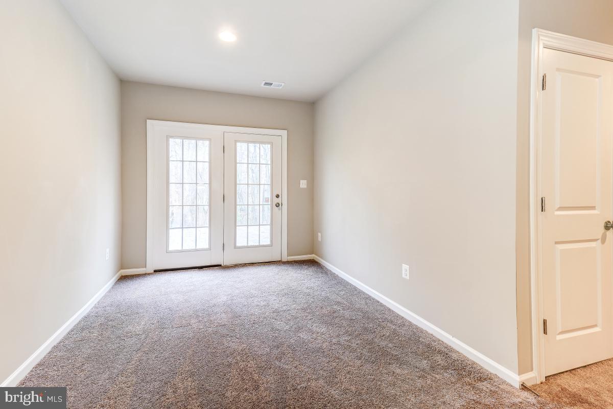 6204 Oglethorpe Mill DRIVE