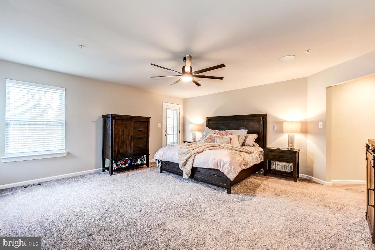 6204 Oglethorpe Mill DRIVE