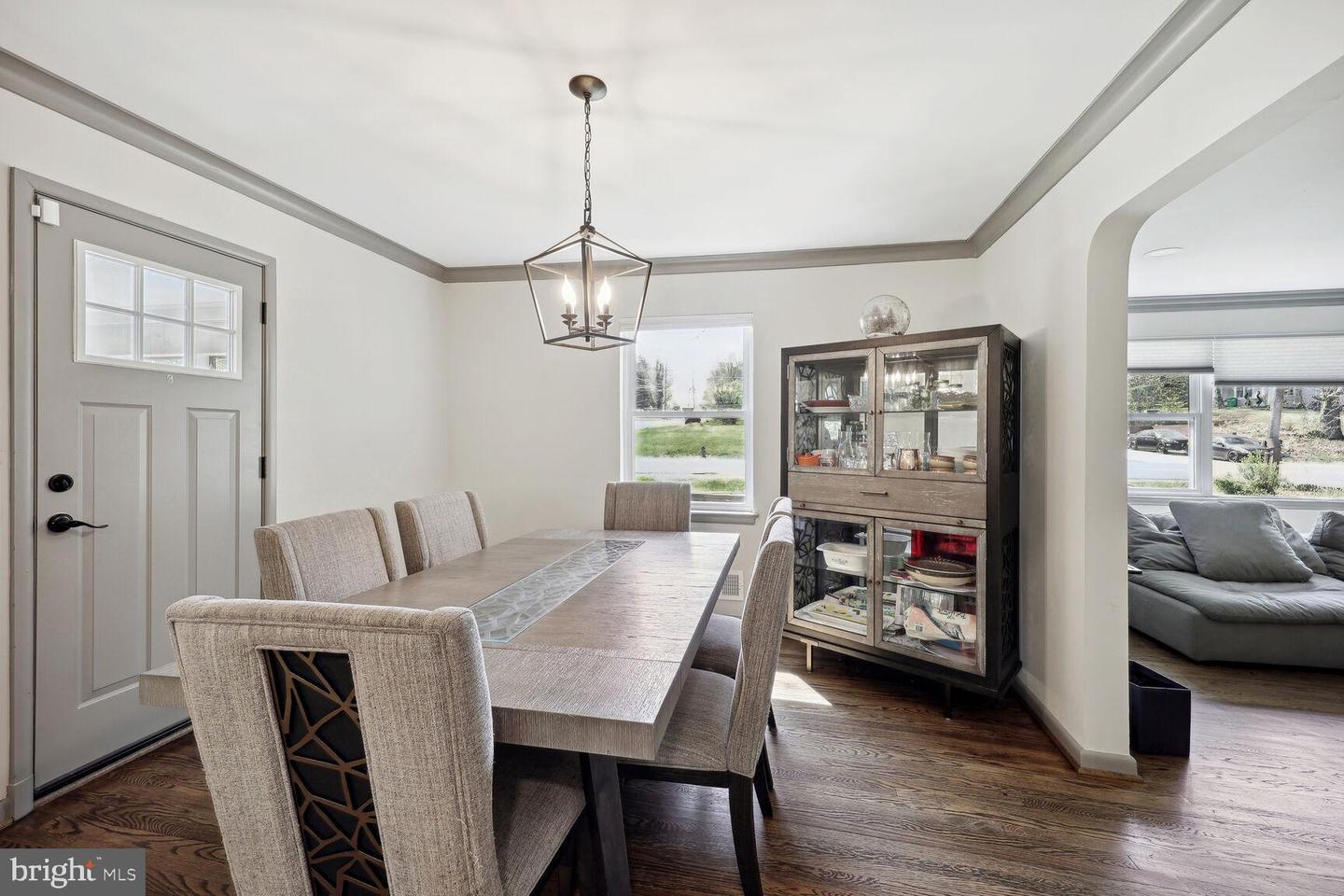 5114 Sharon ROAD