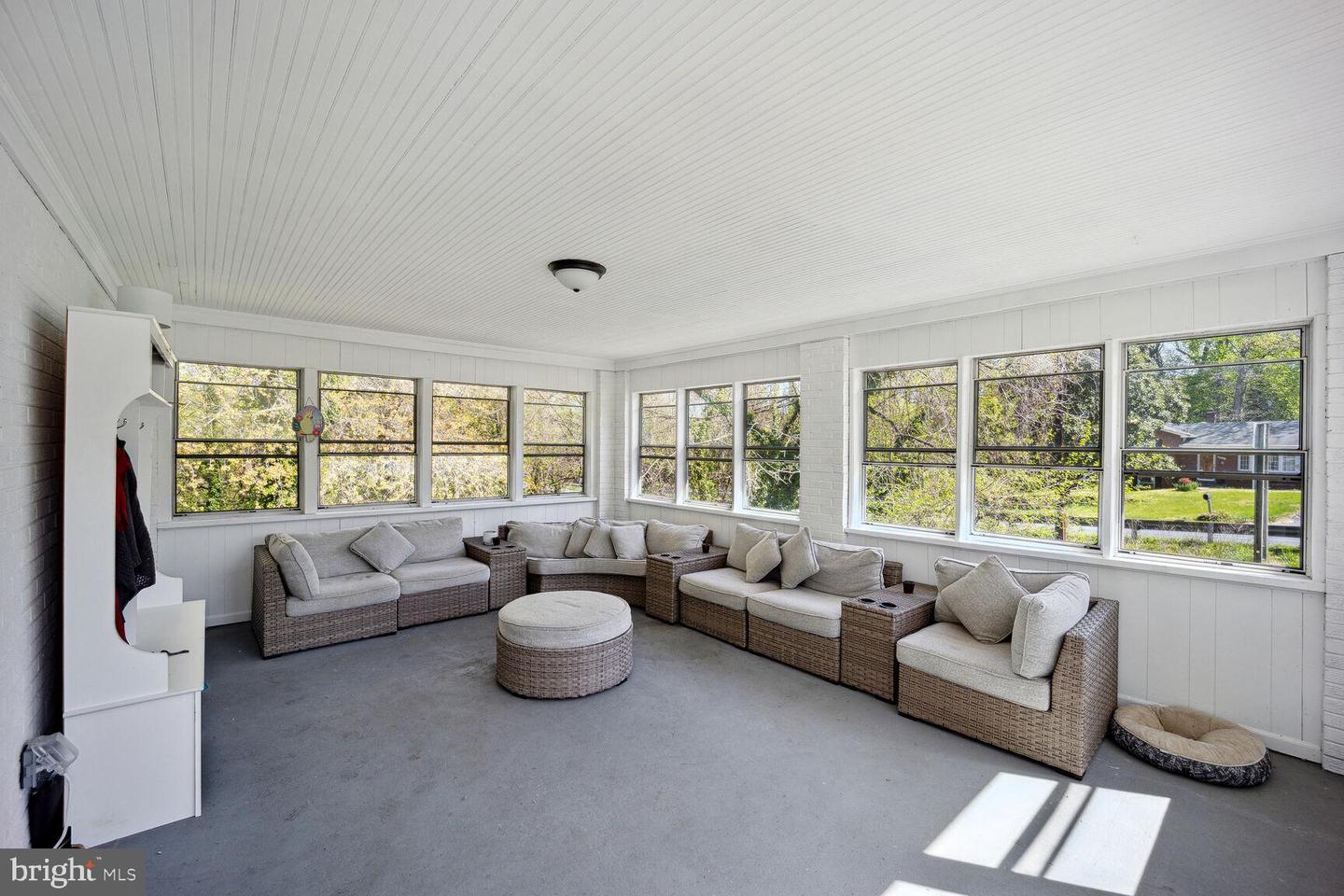 5114 Sharon ROAD
