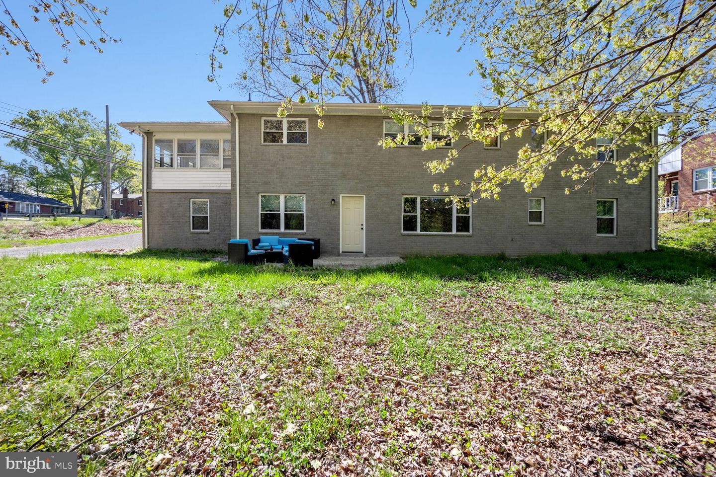 5114 Sharon ROAD