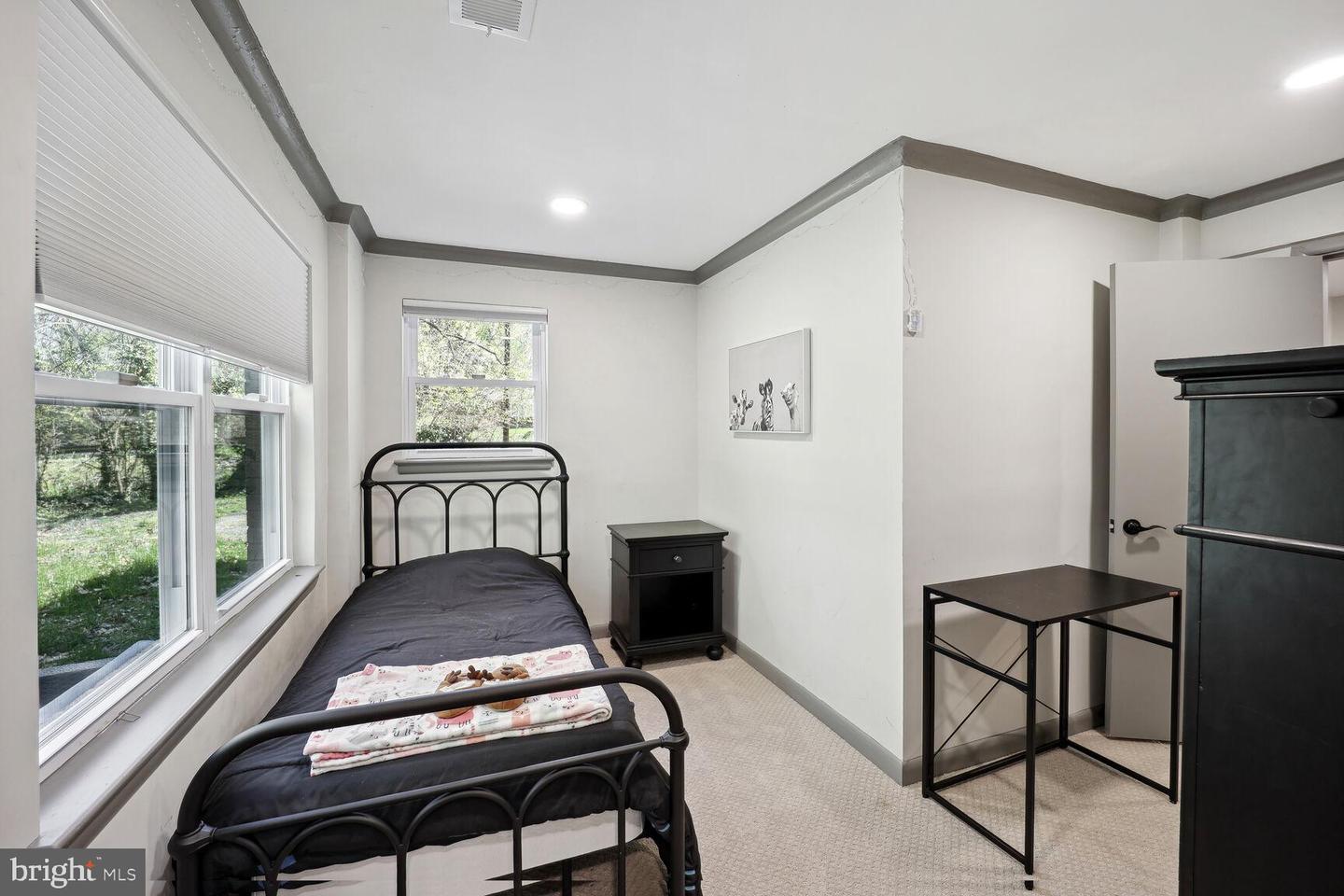 5114 Sharon ROAD