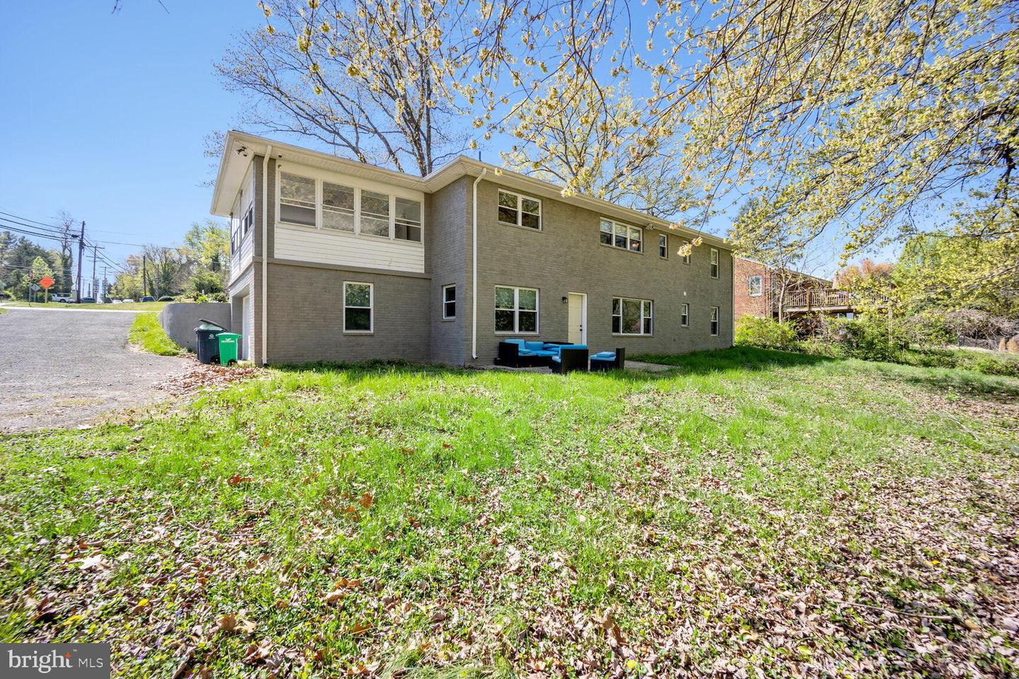 5114 Sharon ROAD
