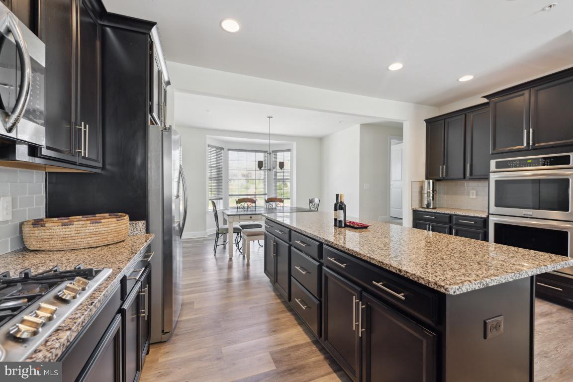 9177 Fox Stream WAY