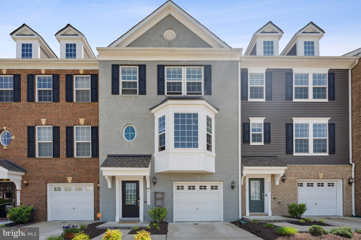 9177 Fox Stream WAY