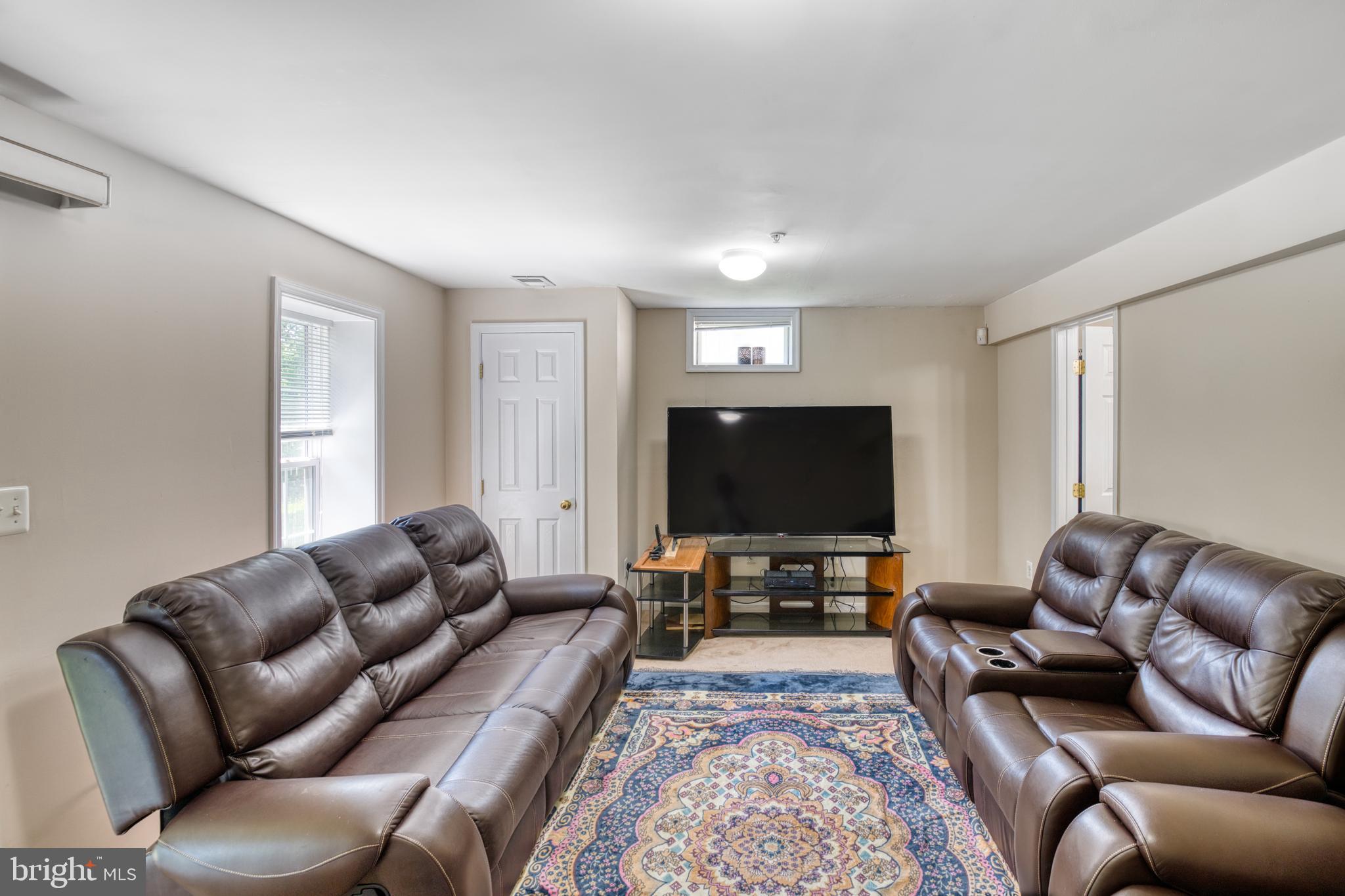 2602 Orchard Summit COURT