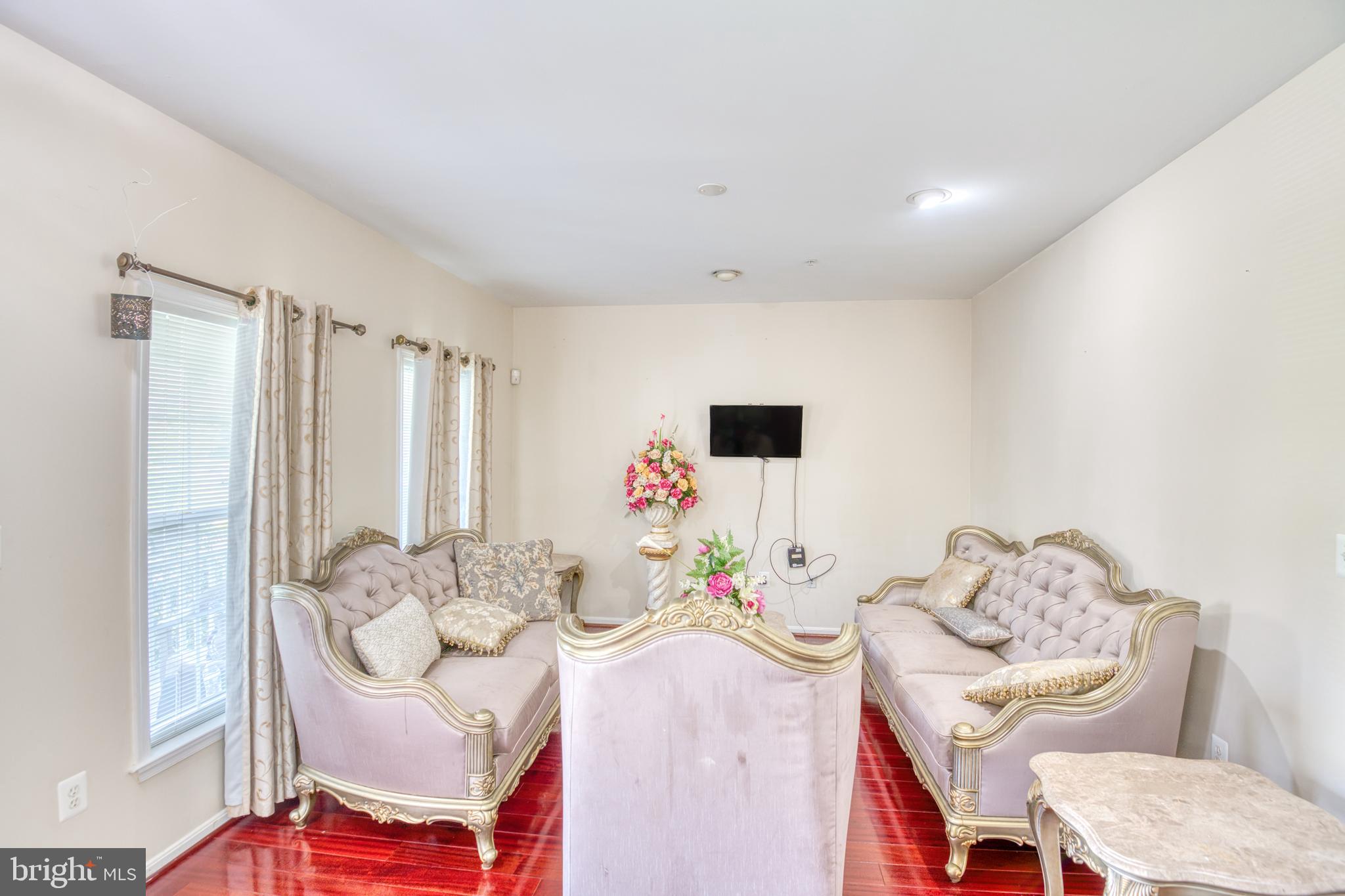 2602 Orchard Summit COURT
