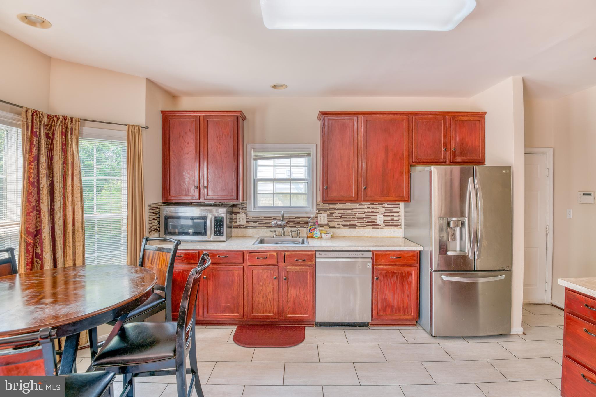 2602 Orchard Summit COURT