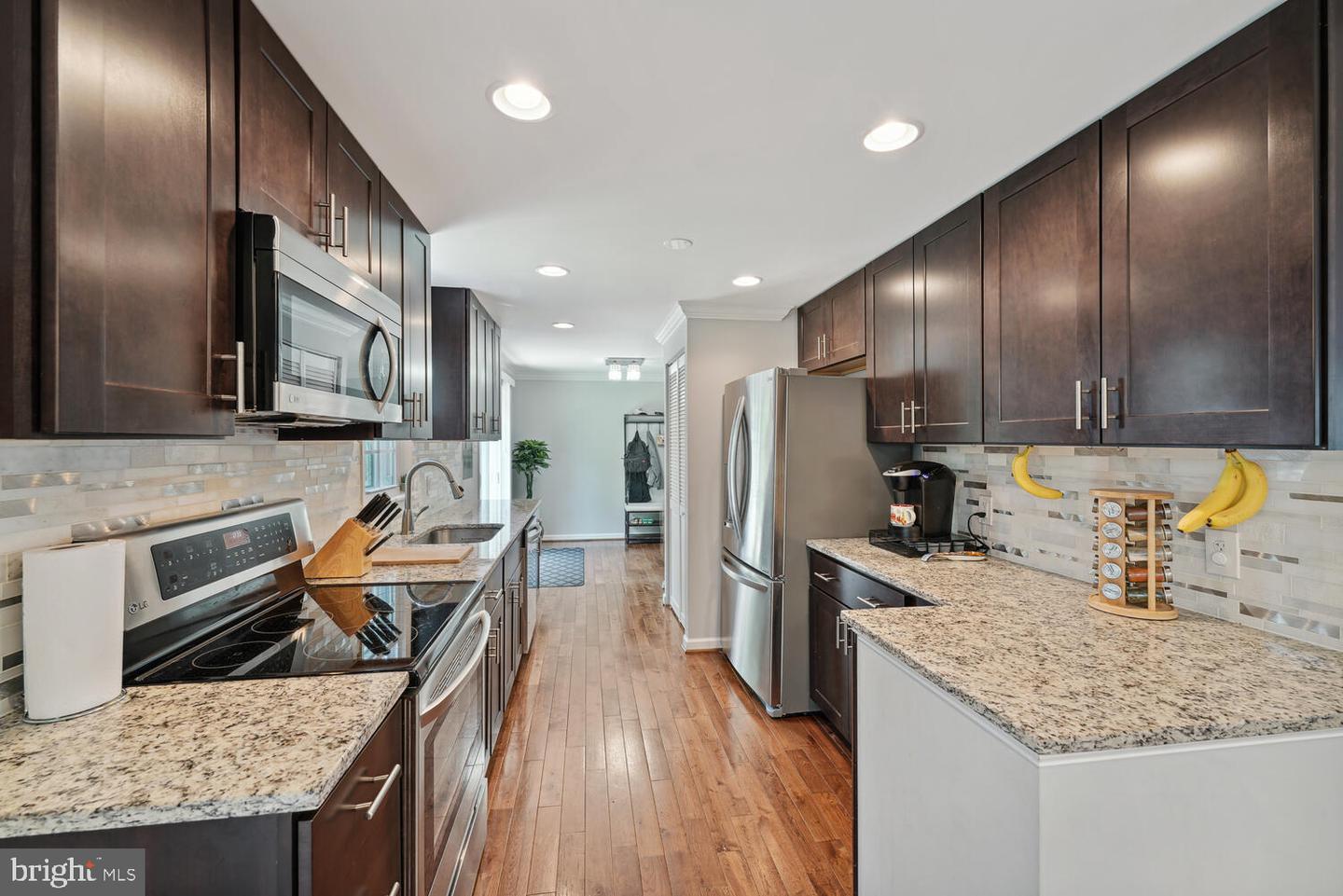 10411 Outlook COURT