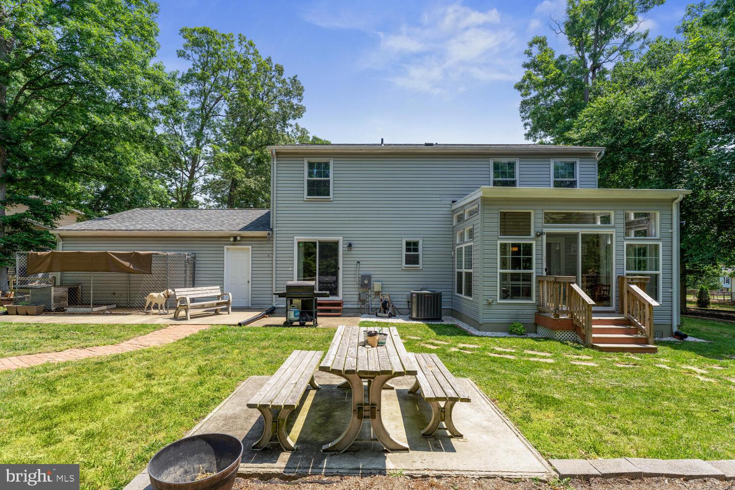10411 Outlook COURT