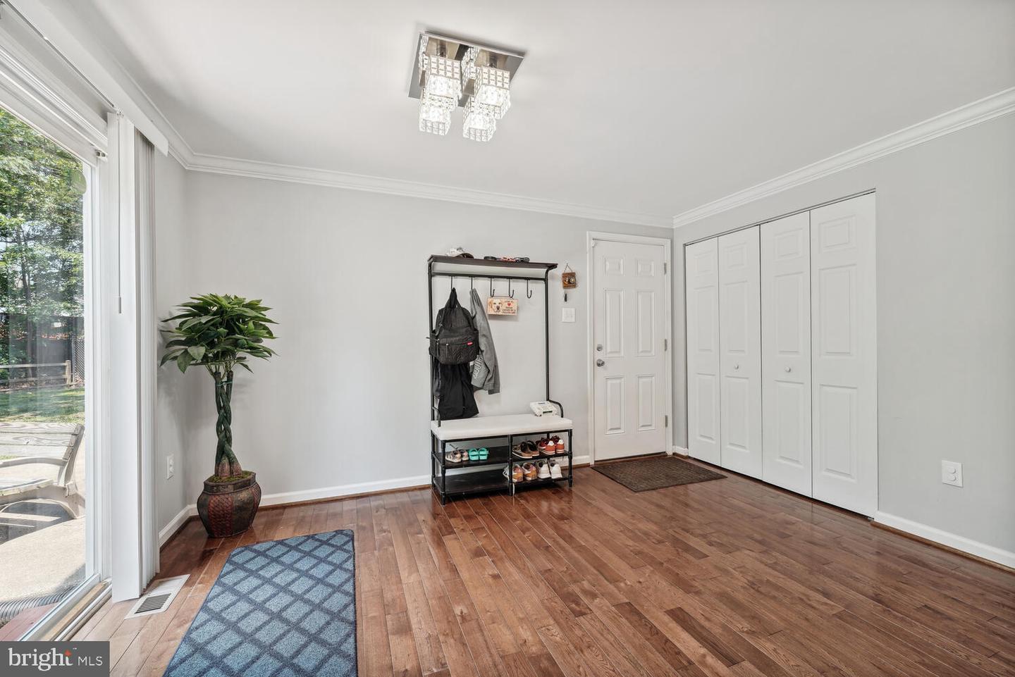 10411 Outlook COURT
