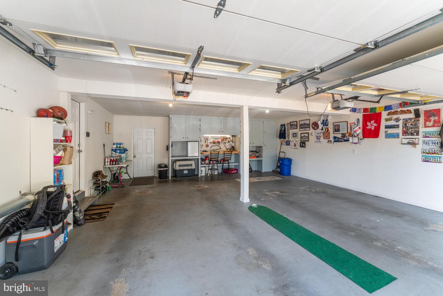 10411 Outlook COURT