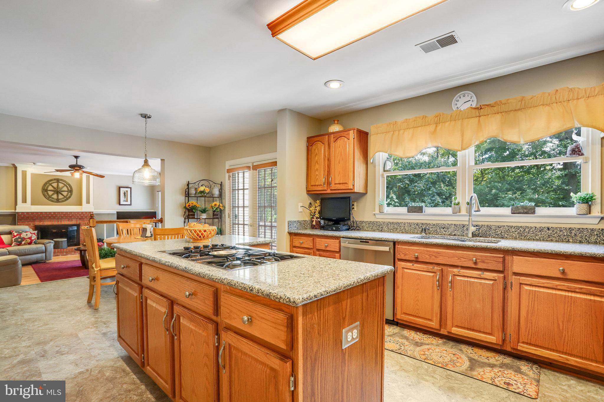 11511 Canterbury COURT
