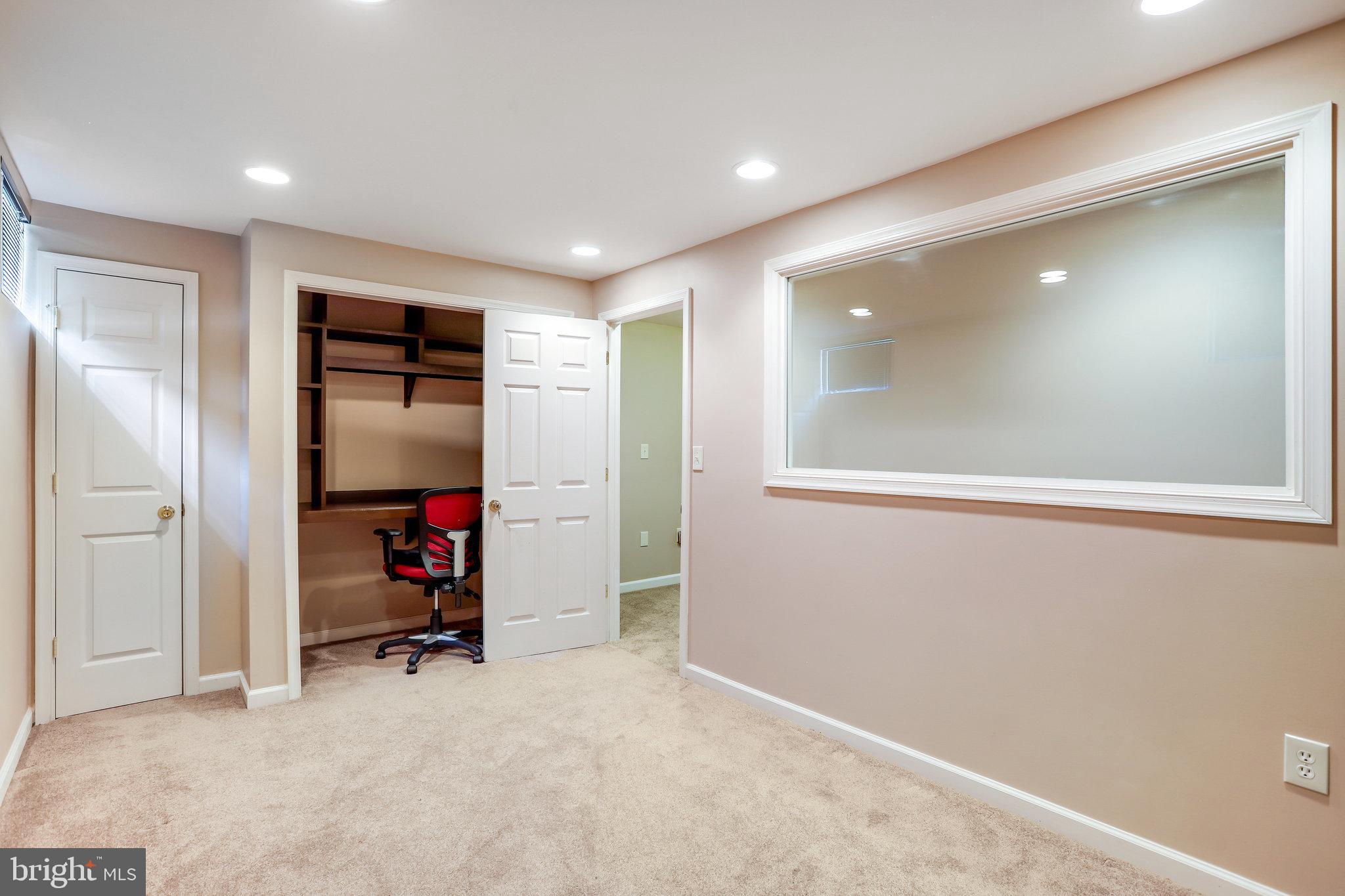 11511 Canterbury COURT