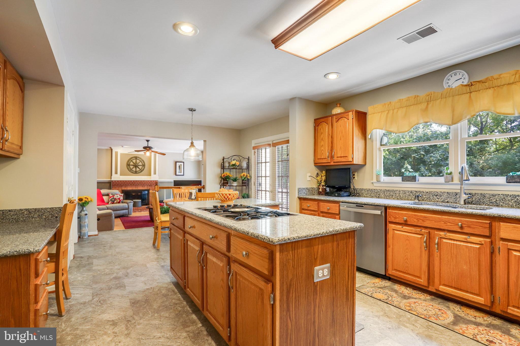 11511 Canterbury COURT