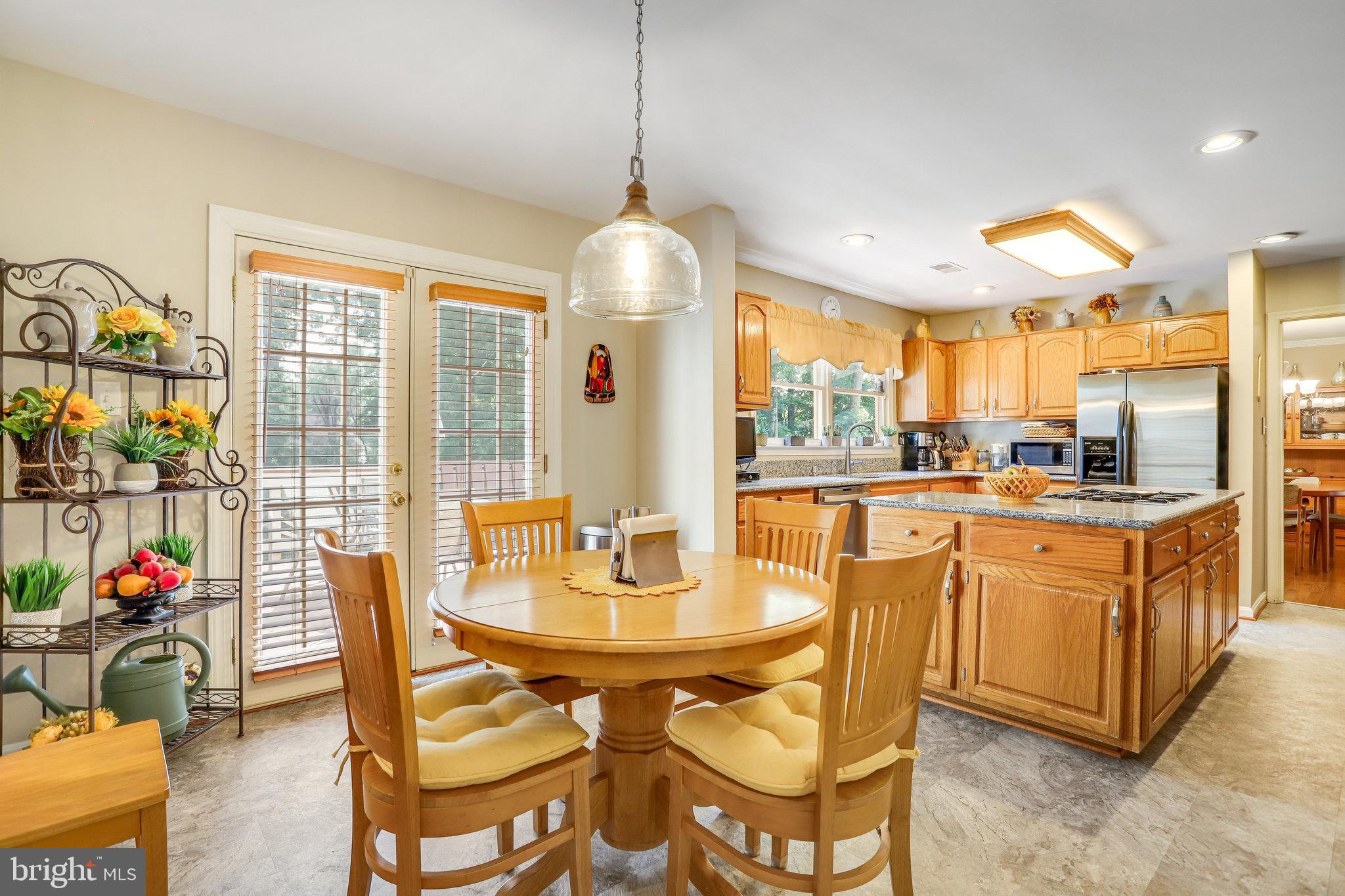 11511 Canterbury COURT