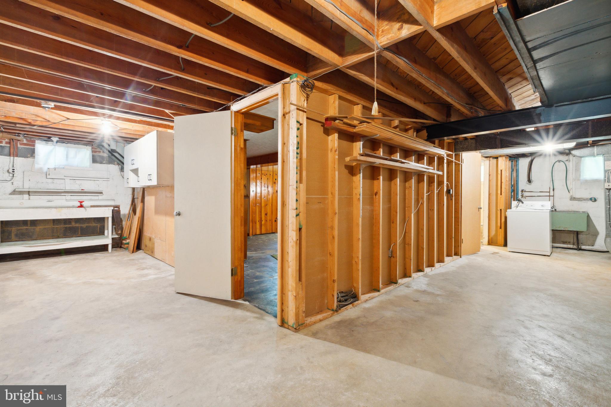 1208 Ruatan STREET