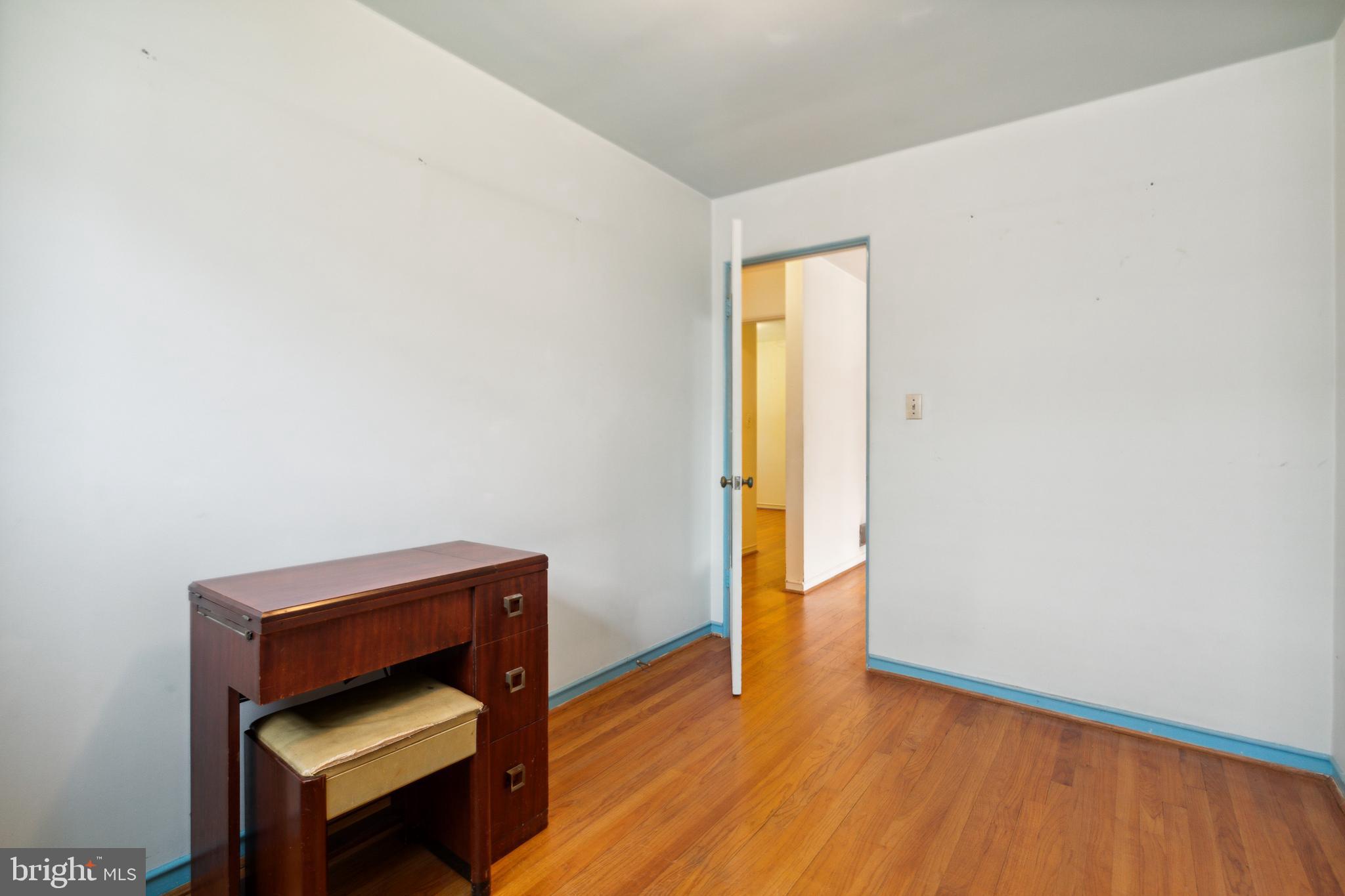 1208 Ruatan STREET