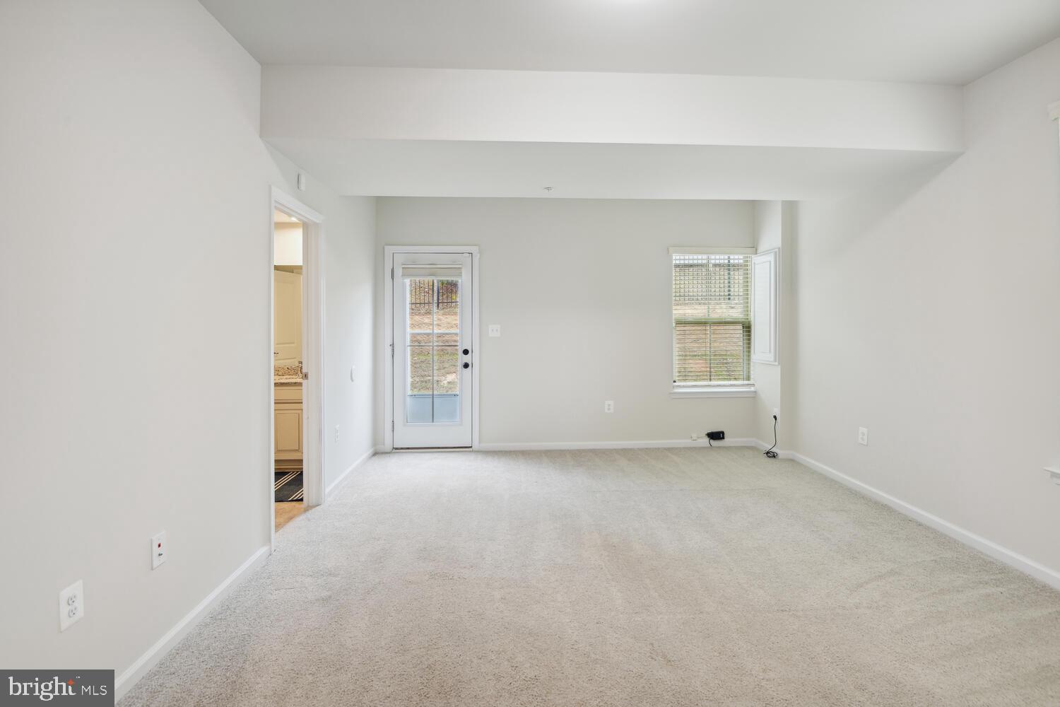 10012 Dorsey LANE