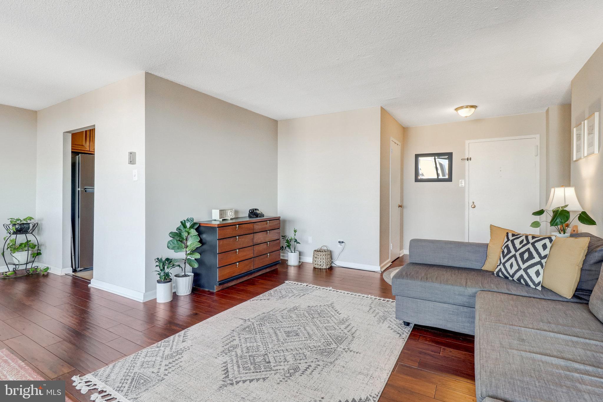 6100 Westchester Park Drive Unit: 1218