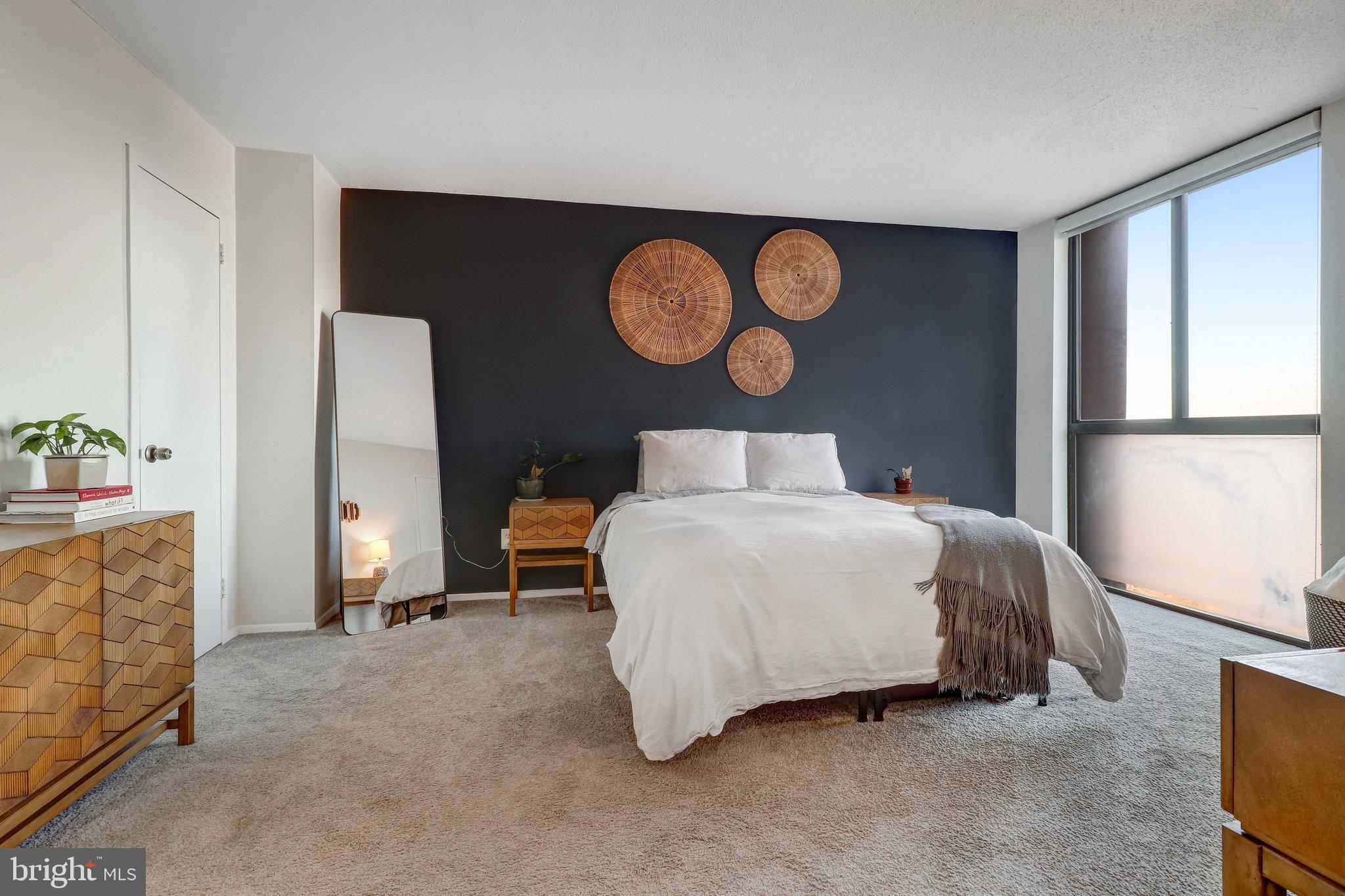 6100 Westchester Park Drive Unit: 1218