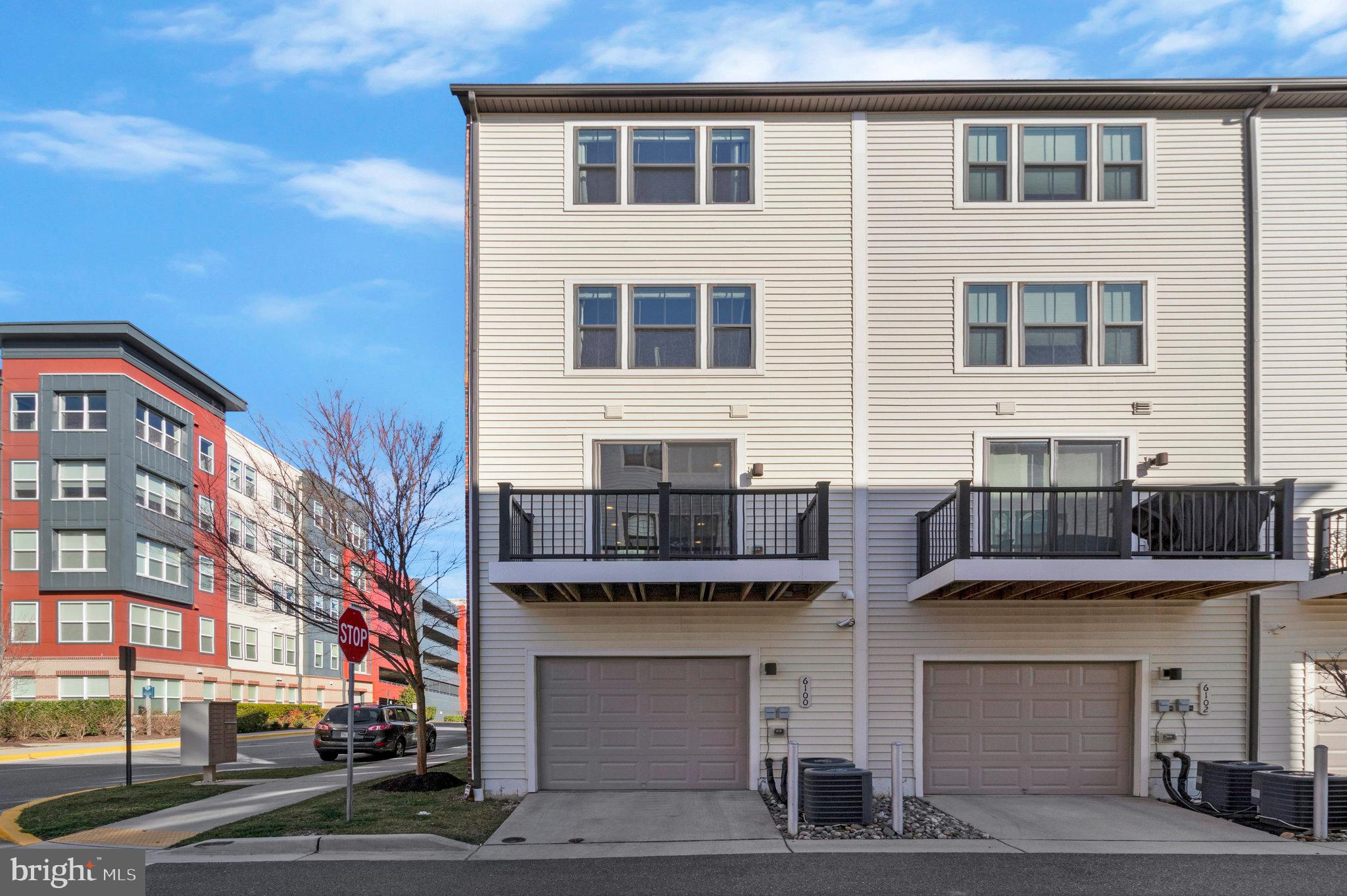 6100 Enquirer St