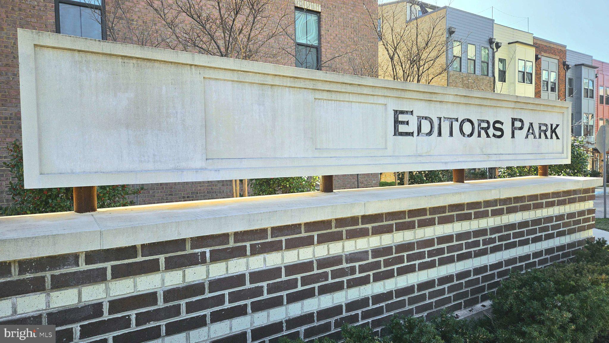 6100 Enquirer St