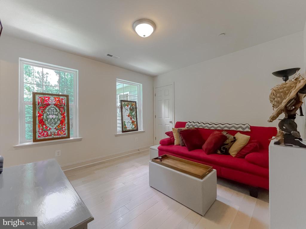 22108 GARRETTS CHANCE COURT