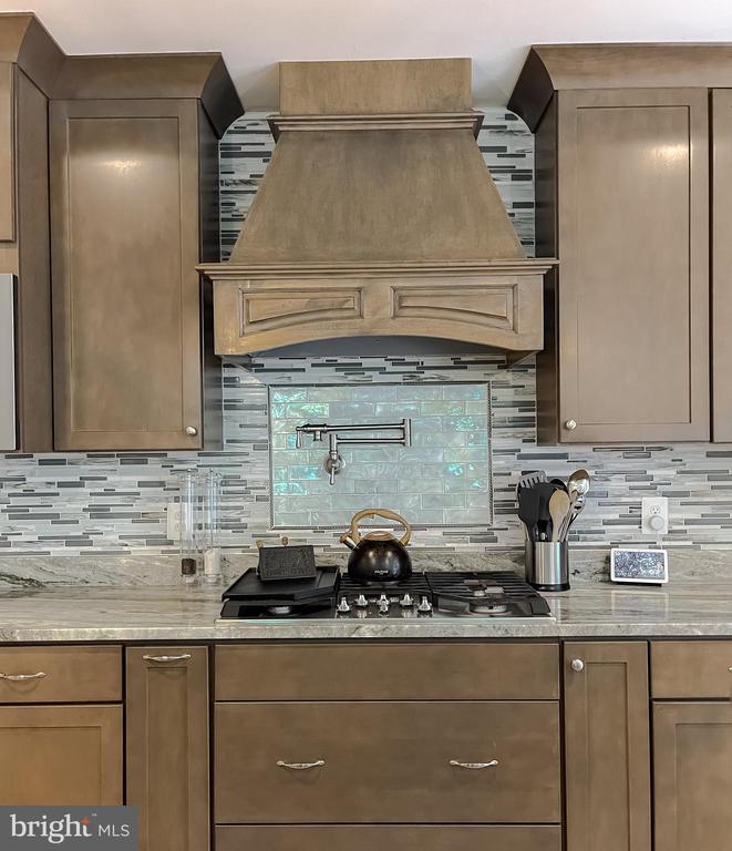 22108 GARRETTS CHANCE COURT