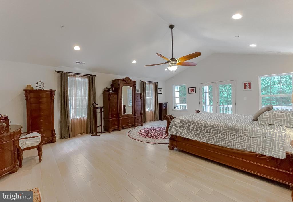 22108 GARRETTS CHANCE COURT